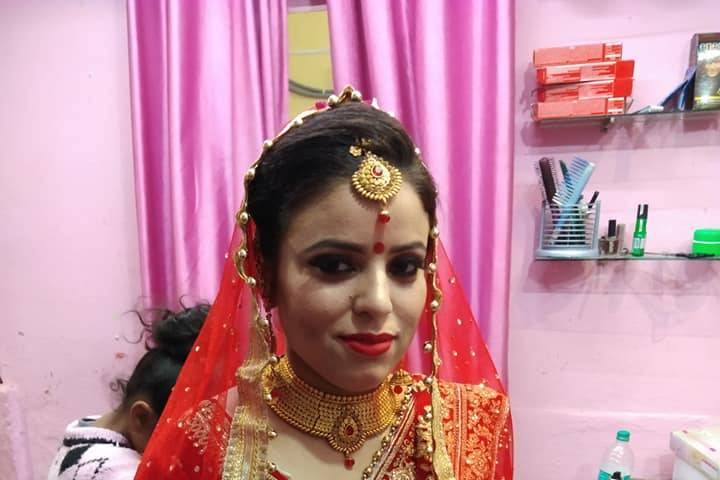 Bridal makeup