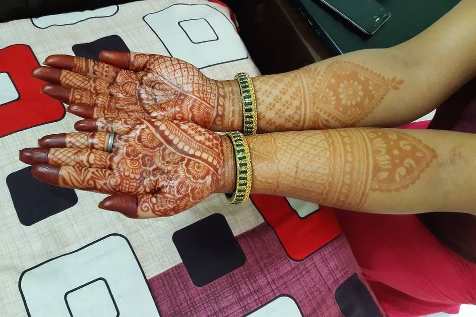 Geet Mehndi Arts, Arekere