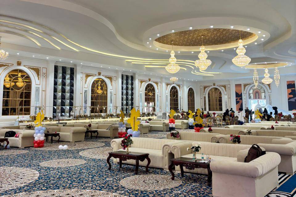 Banquet hall