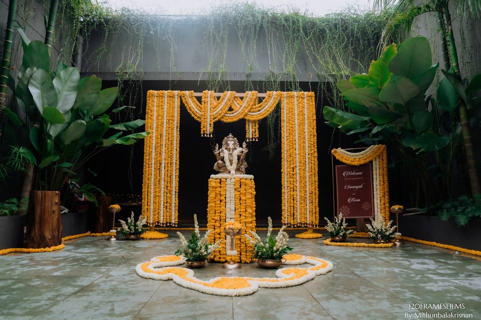 Traditional Entrance Arch