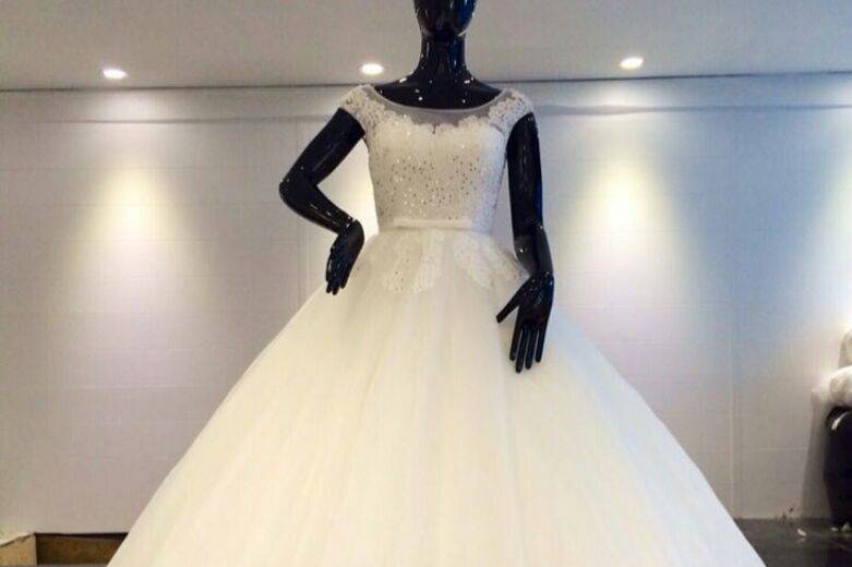 Wedding gown