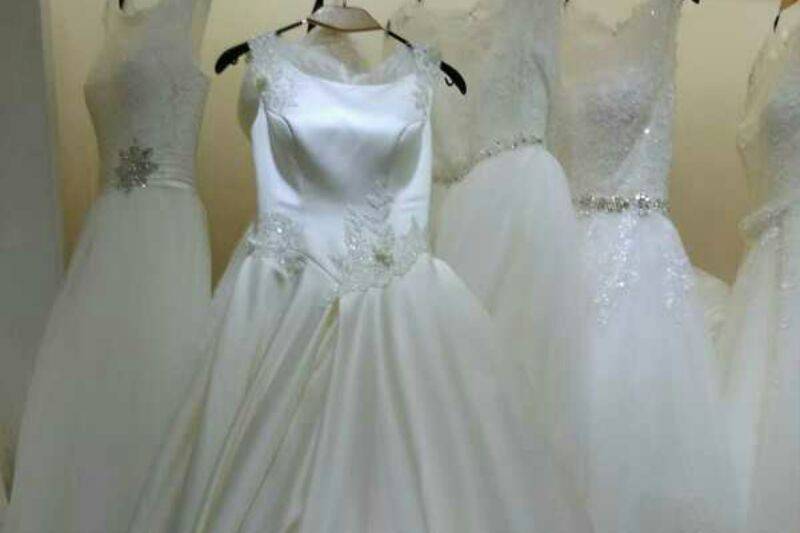 Wedding gown