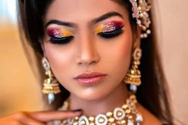 Samir Savla Bridal Makeup Artist