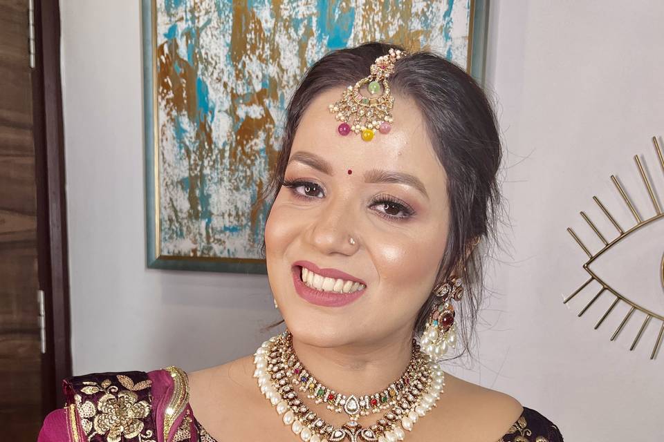 Glam H.D party makeup