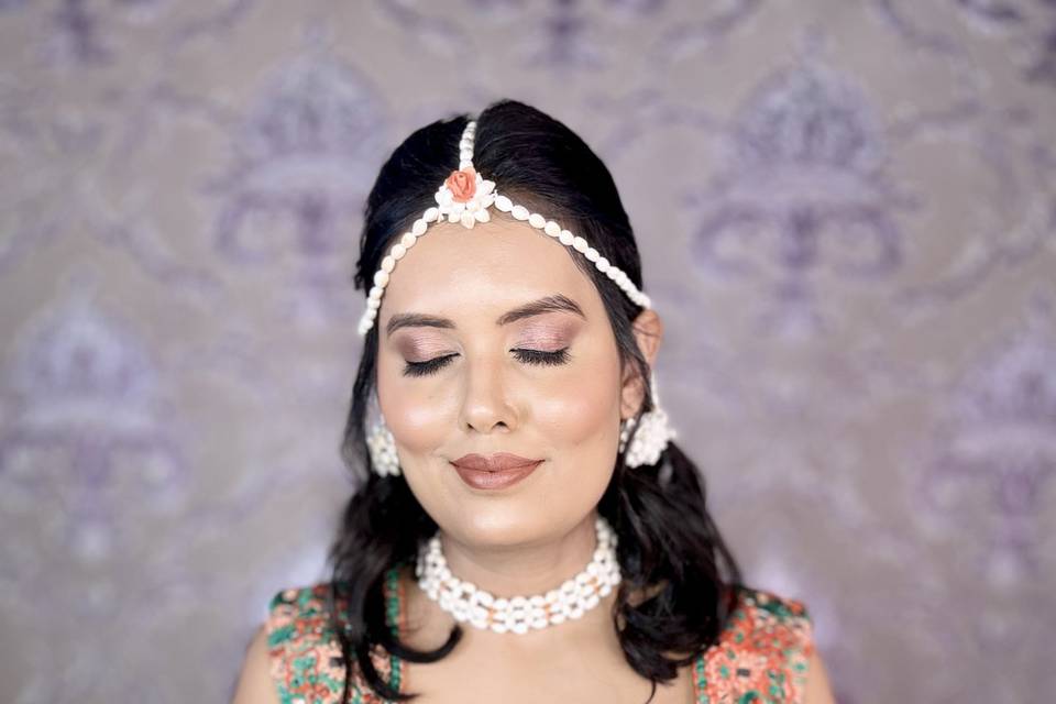 Mehandi makeup