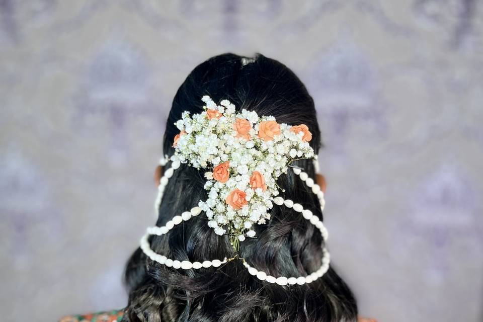 Mehandi hairstyle