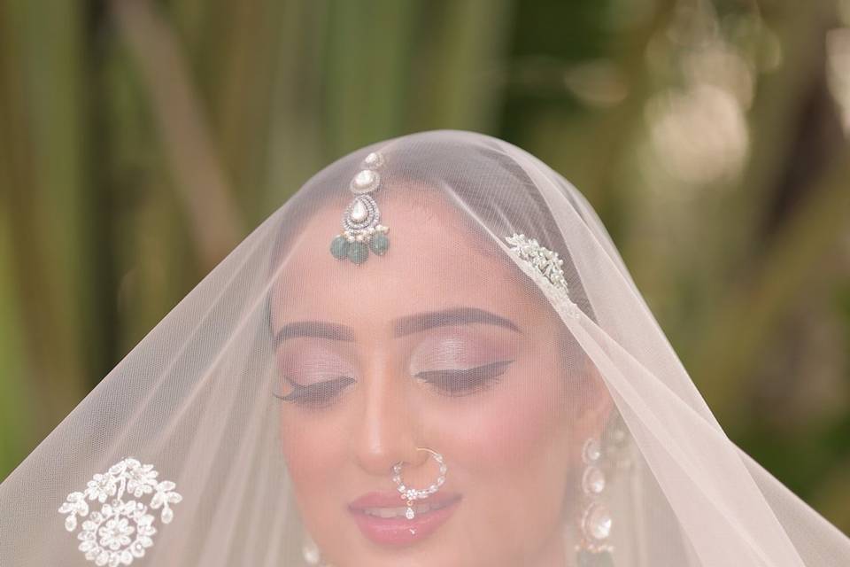 Bridal makeup
