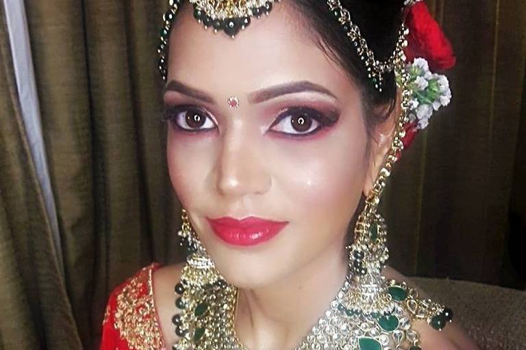 Bridal makeup