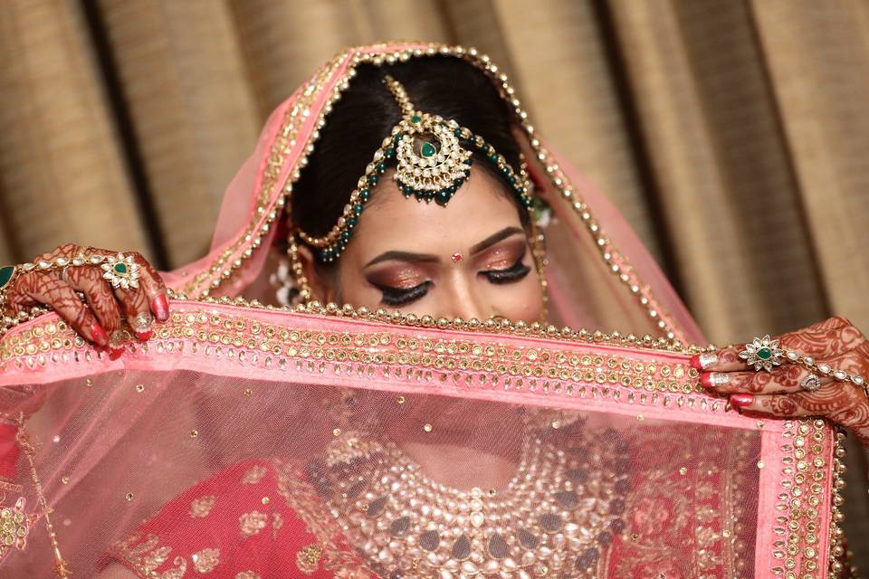 Ruchika Bhatia Makeup Artist