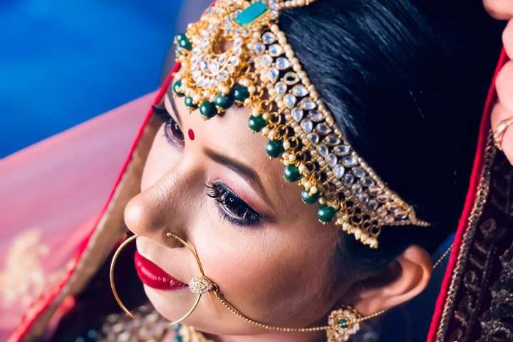 Bridal makeup