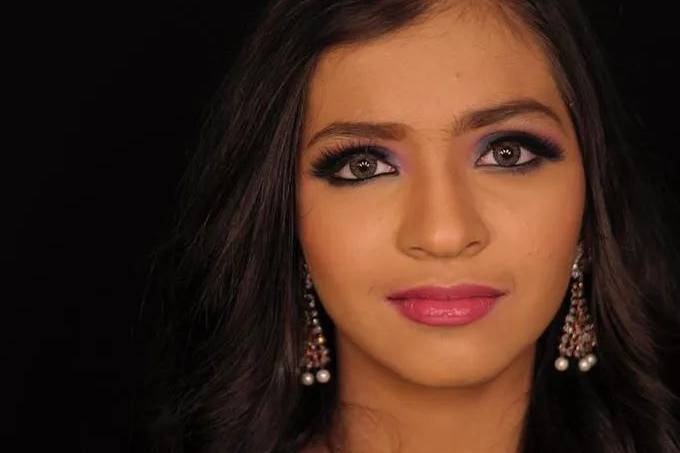 Party makeup