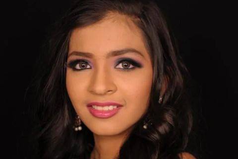 Party makeup