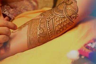 Designer mehndi