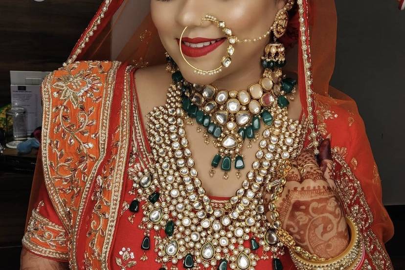 Glowy bride makeup hd