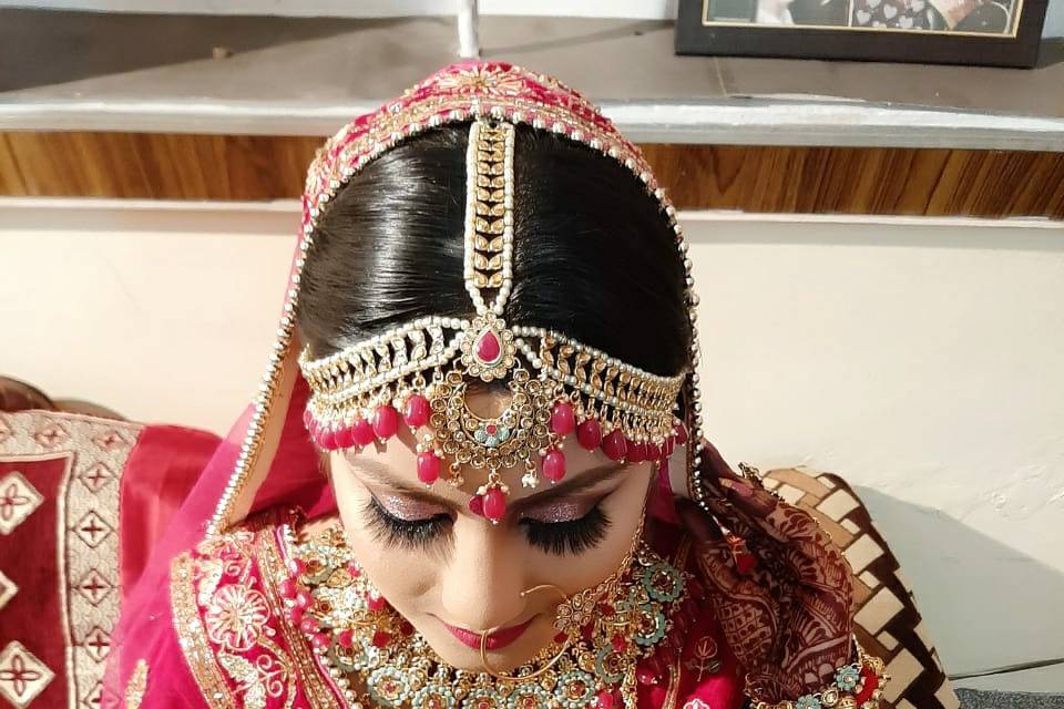 Bridal makeup