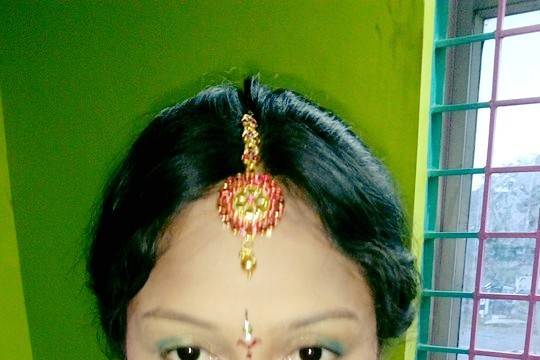 Bridal makeup