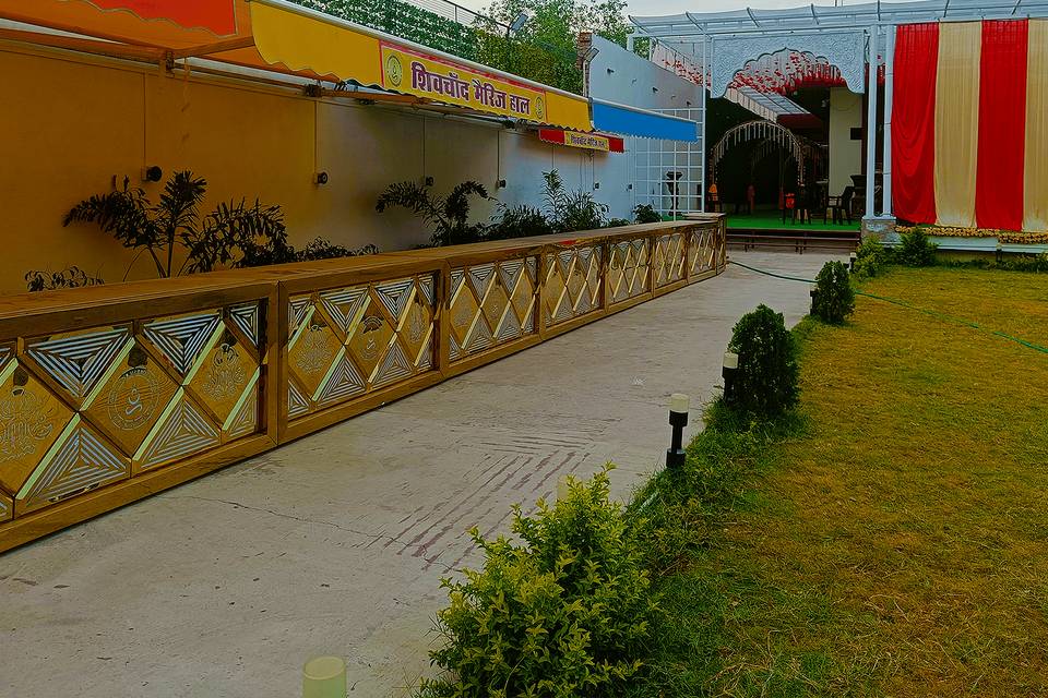 Buffet Arrangement