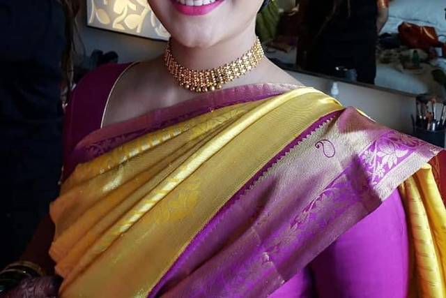 Party makeup