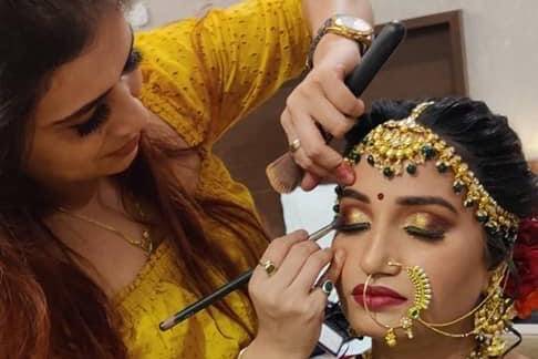 Nisha Padhiyar Make up Artist