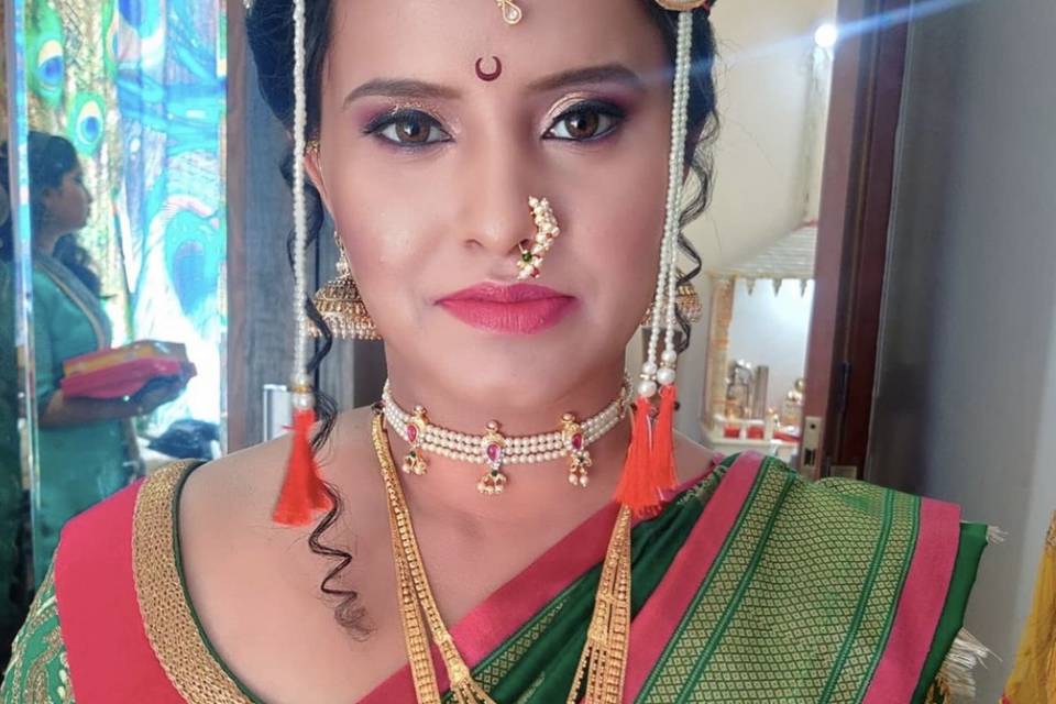 Nisha Padhiyar Make up Artist