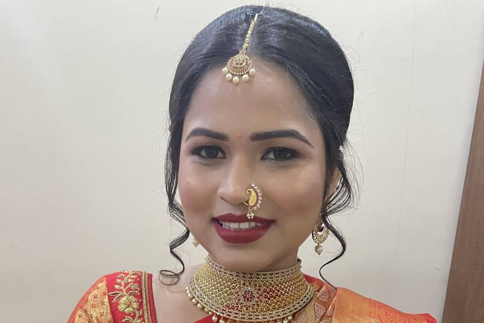 Nisha Padhiyar Make up Artist