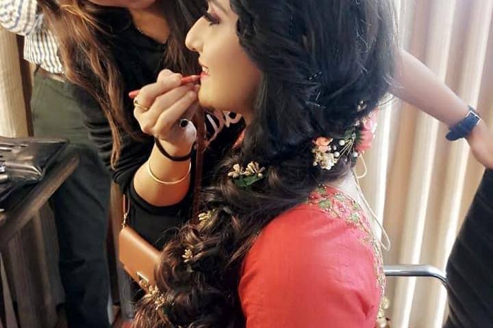 Nisha Padhiyar Make up Artist