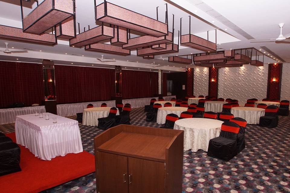 Hotel Siddharth Premiere, Chandrapur