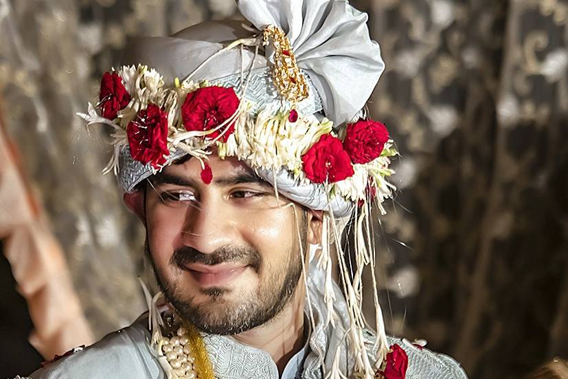 Groom