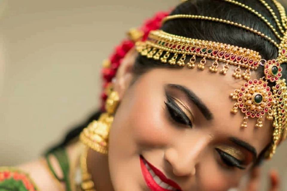 Tania Khan Makeup Studio