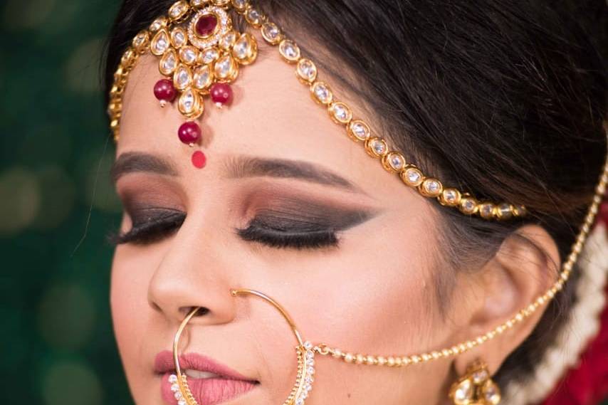 Bridal makeup