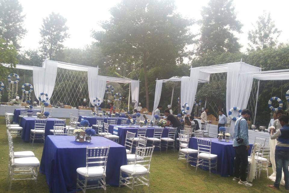 Seating setup and decor