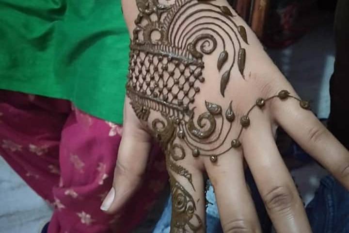 Manoj Mehendi Art, Hyderabad