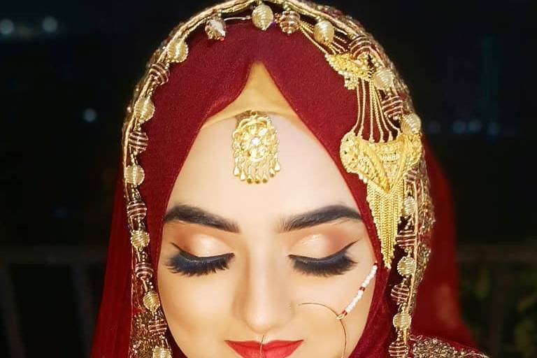 Bridal makeup