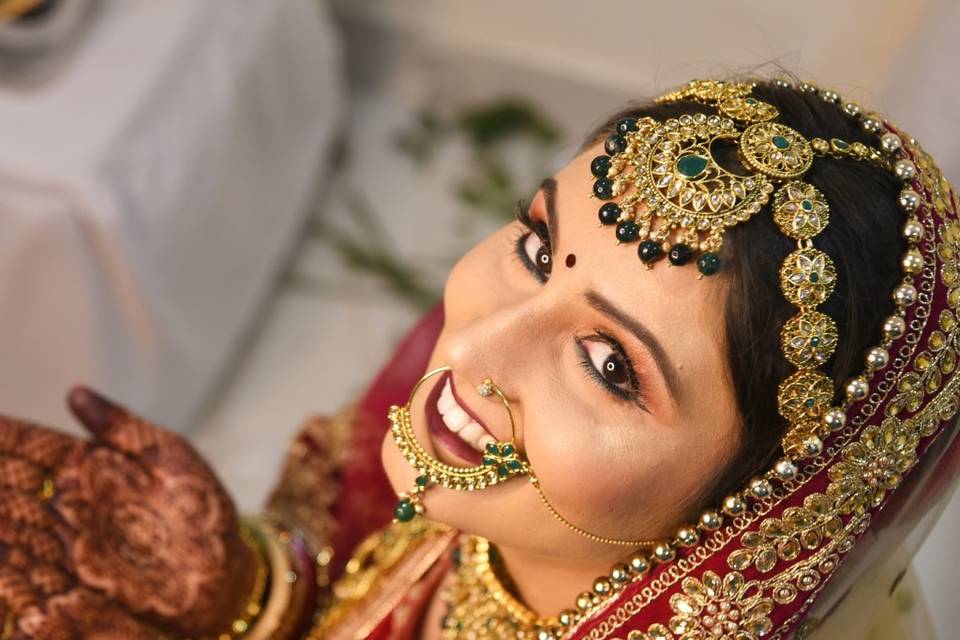 Bridal look