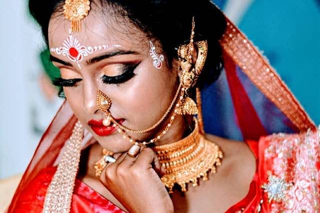 Bridal makeup