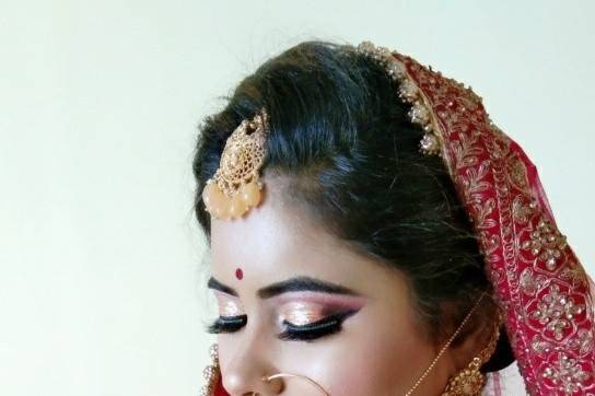 Bridal makeup