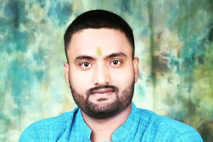 Astrologer Anurag Shukla, Allahabad