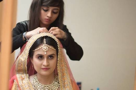 Makeup Artist Shriwal