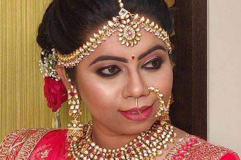 Bridal makeup