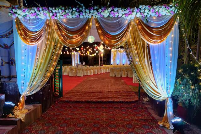 Entrance decor
