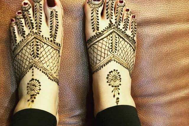 Designer mehndi