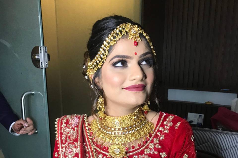 Bridal makeup