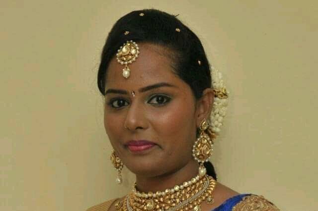 Anjalisri Makeup Artist, Coimbatore