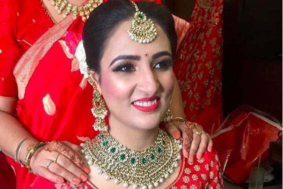 Bridal makeup