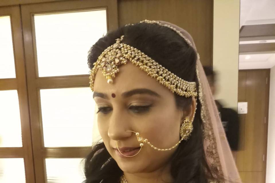 Bridal makeup