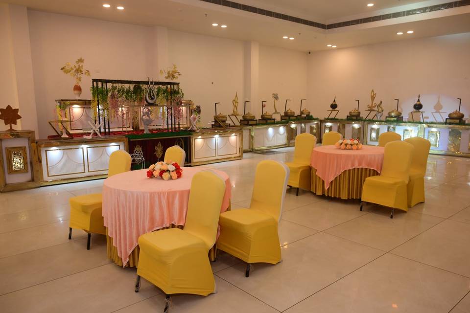 Banquet hall seating