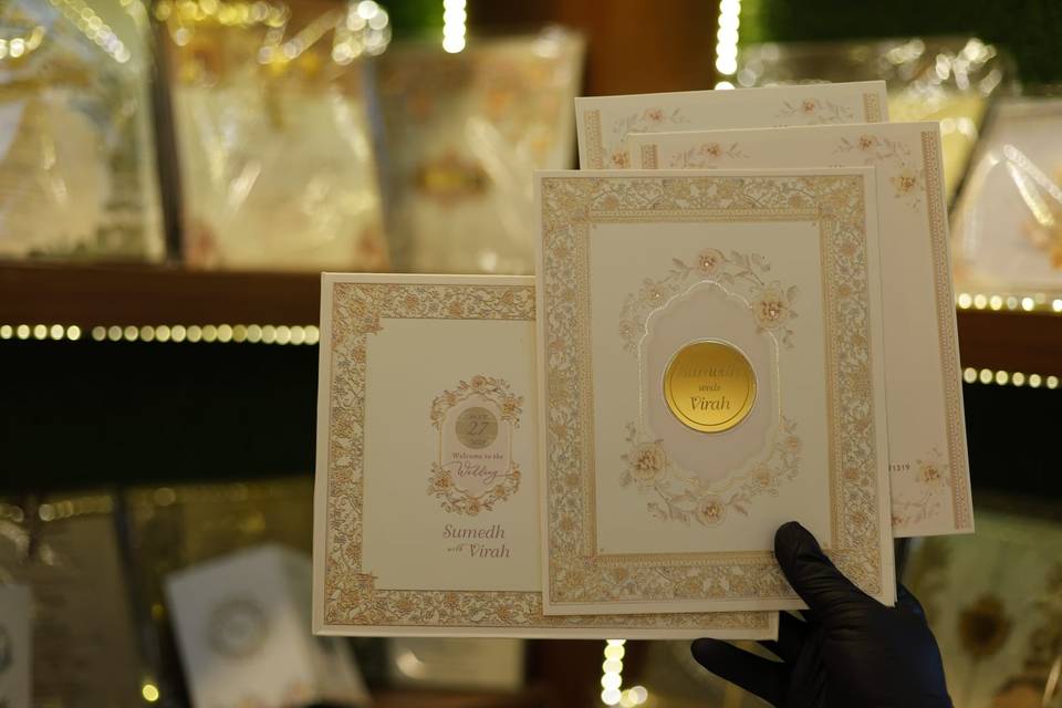 Inviataion card bandhan cards