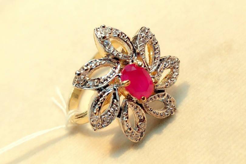 Designer ring