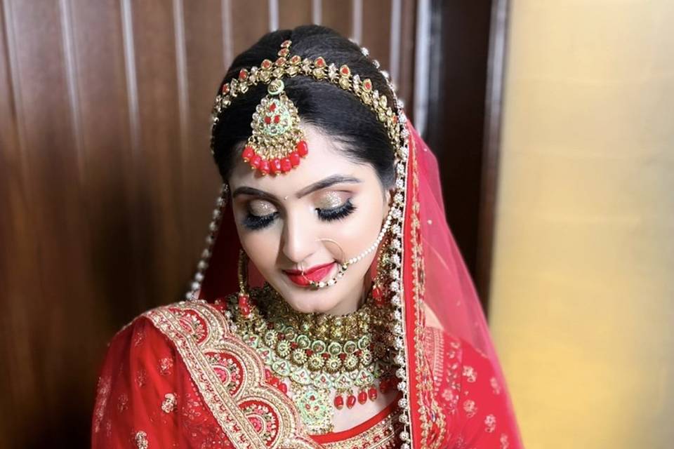 Chandni Makeovers