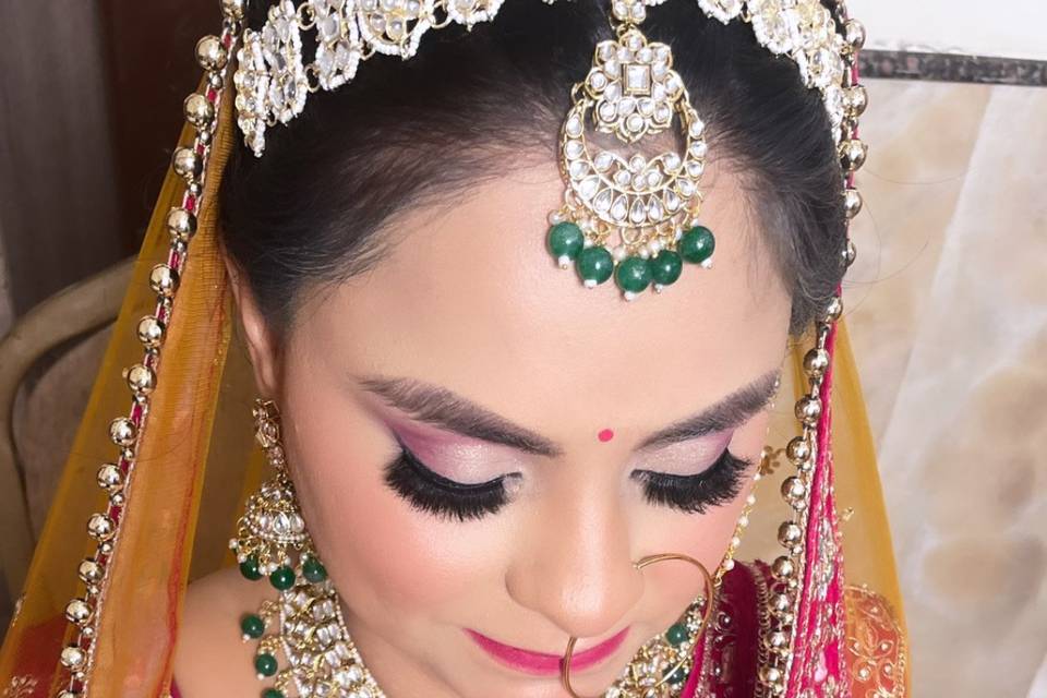 Chandni Makeovers